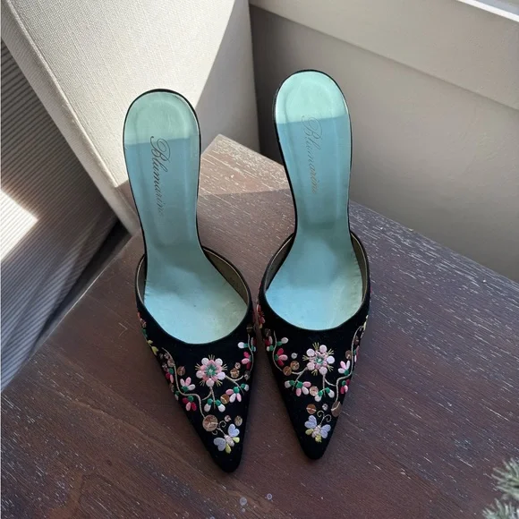 Vintage Blumarine Floral Embroidered Heels - Picture 3 of 5